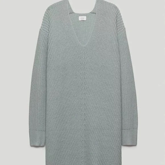 Aritzia Dresses & Skirts - Aritzia Wilfred Seville Sweater Dress